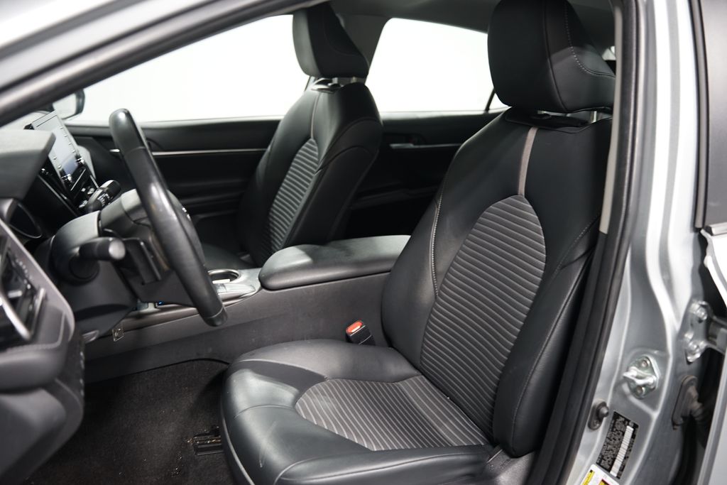 2023 Toyota Camry SE 6