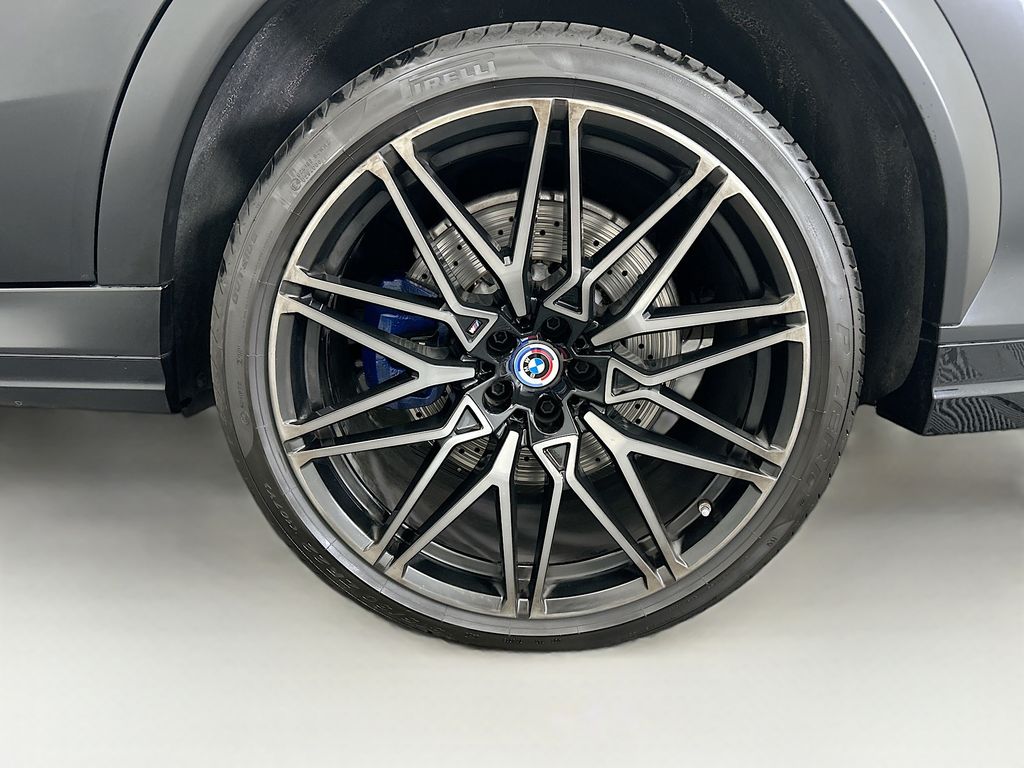 Thumbnail: 2023 BMW X6 - 30