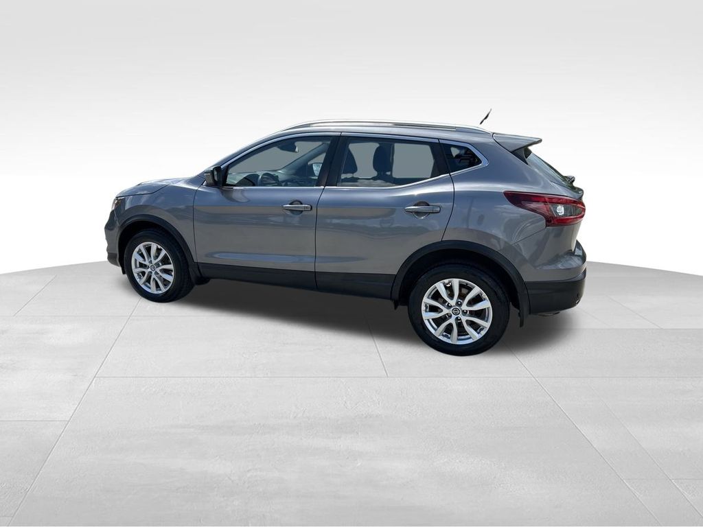2020 Gun Metallic Nissan Rogue Sport SV FWD SUV