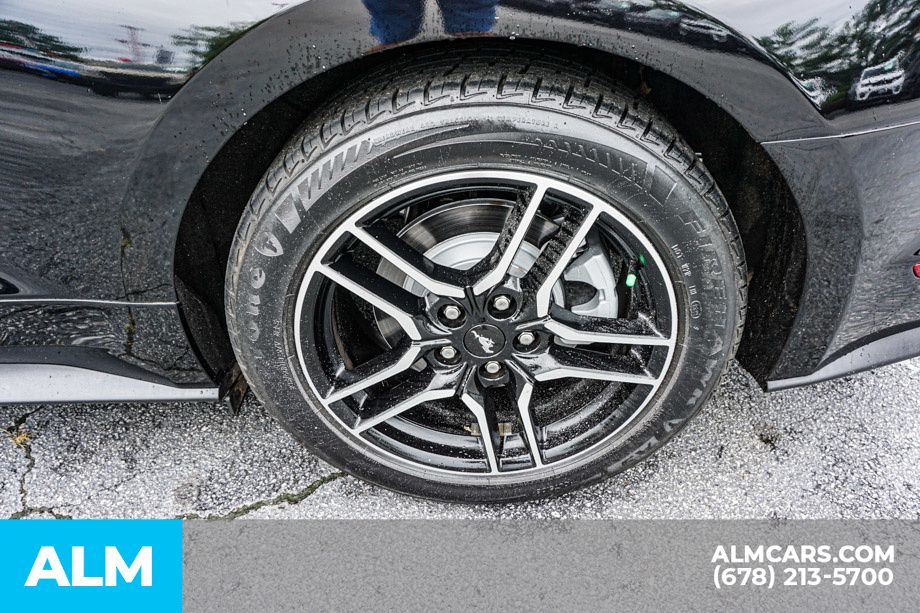 Used 2018 Black Ford EcoBoost Premium image 17