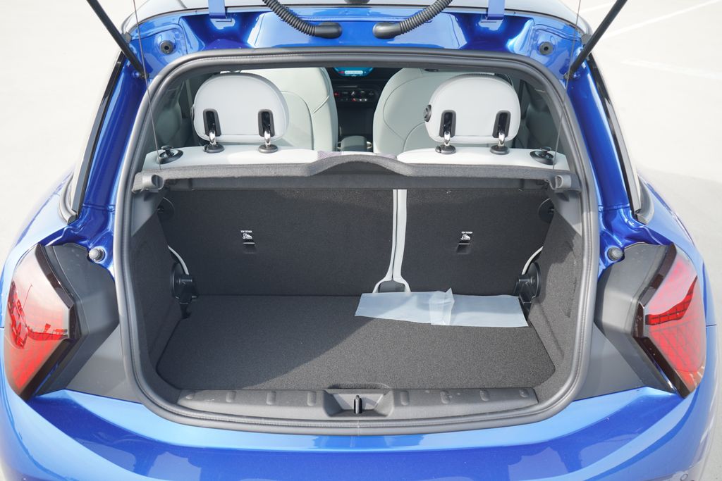 Thumbnail: 2026 MINI Cooper - 11