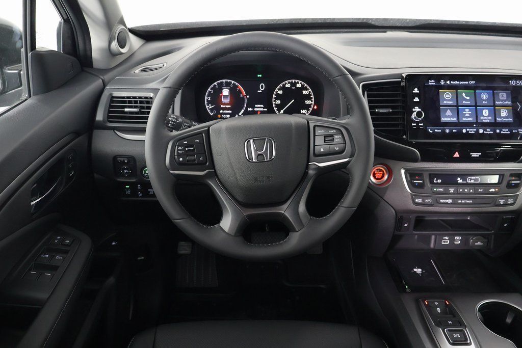 View vehicle photo 3