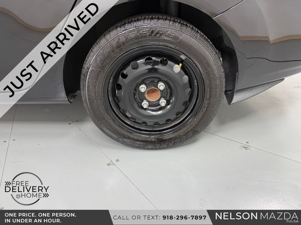 Used 2016 Black Ford S image 12