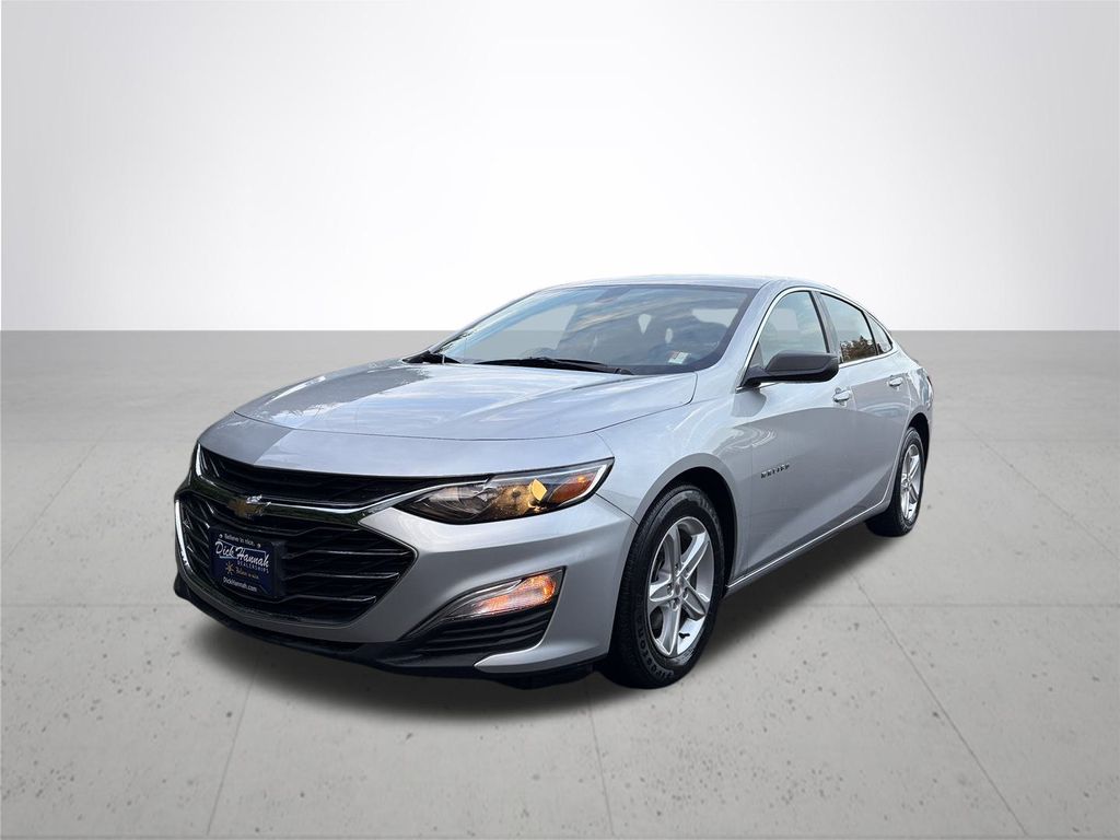 Used 2020 Chevrolet Malibu 1LS with VIN 1G1ZB5ST1LF087276 for sale in Gladstone, OR