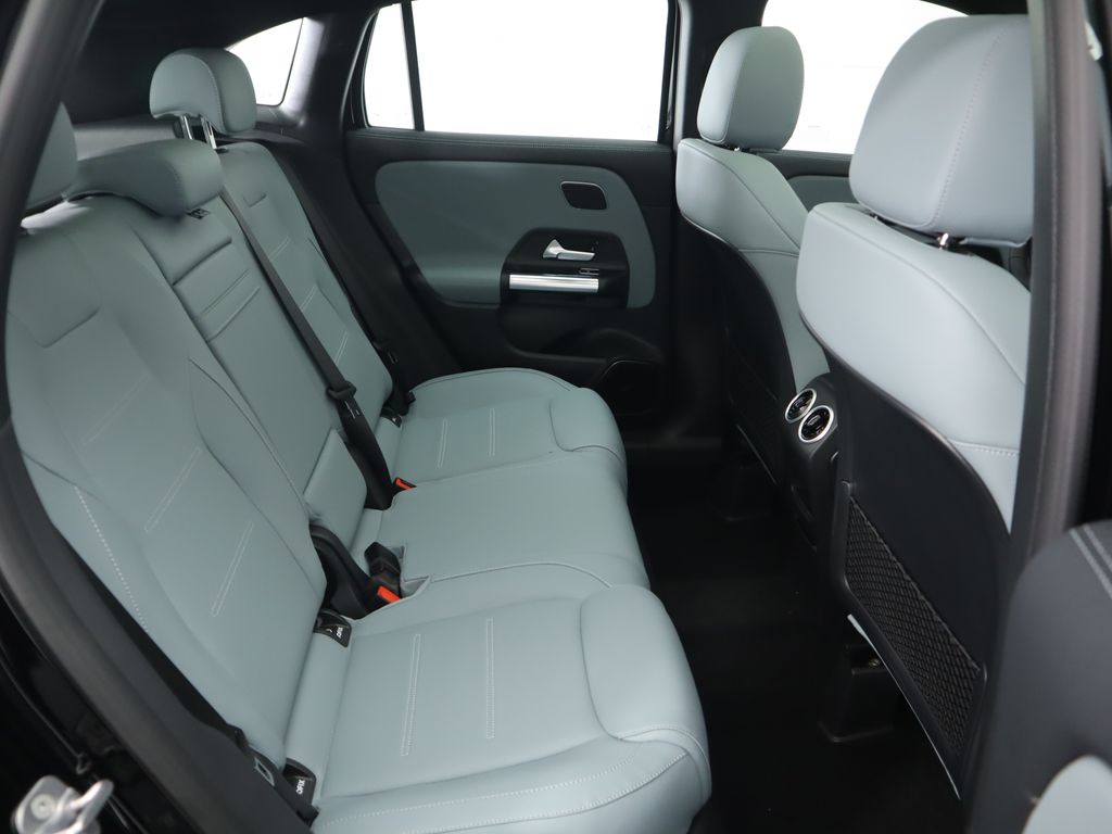 Thumbnail: 2026 Mercedes-Benz GLA - 24