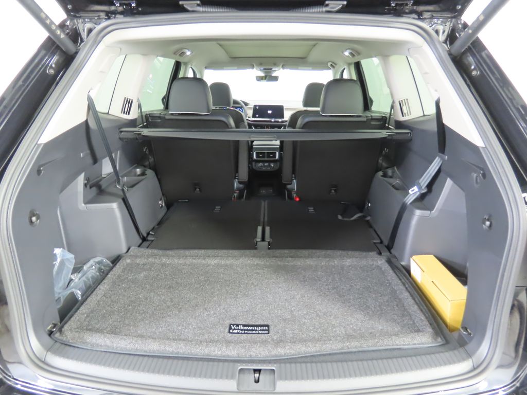 Thumbnail: 2026 Volkswagen Atlas - 28