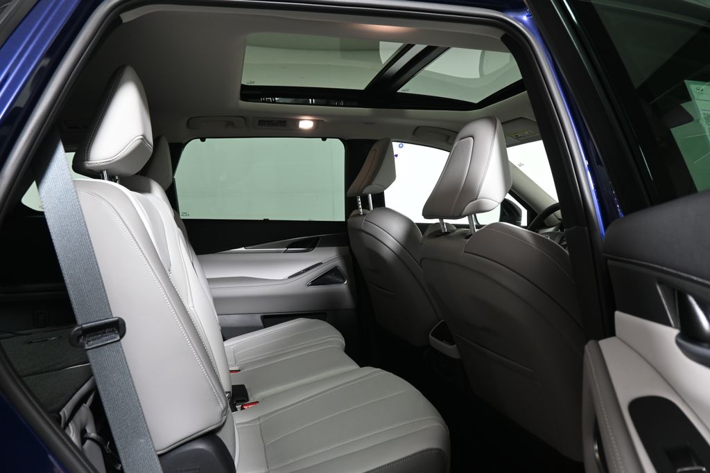 Thumbnail: 2026 INFINITI QX60 - 20