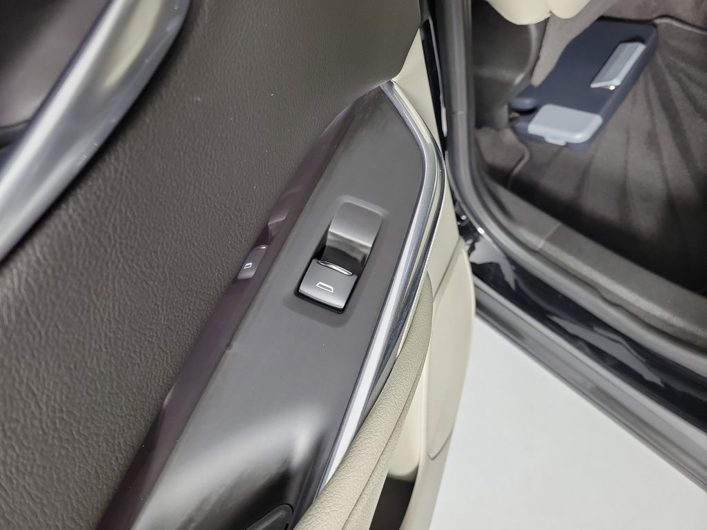 2021 Cadillac XT4 Luxury Black at Classic Chevrolet Galveston