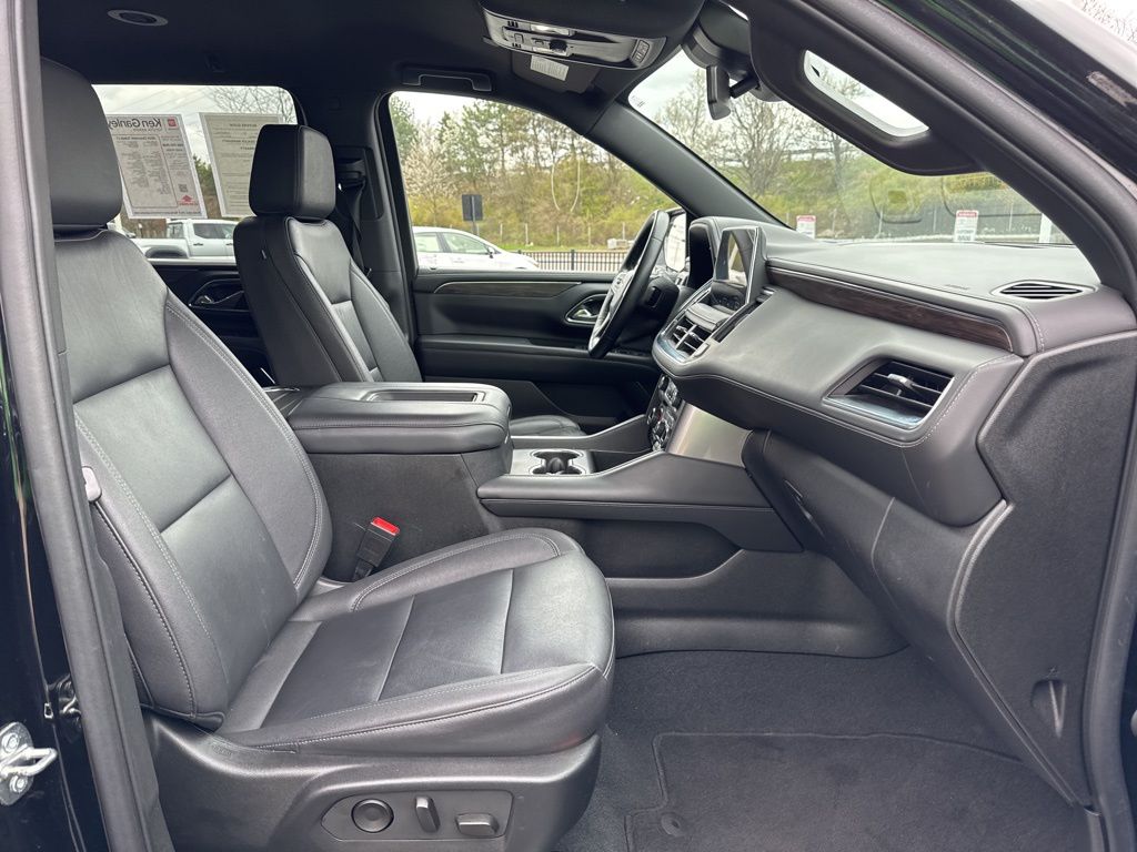 2023 Chevrolet Tahoe LT photo
