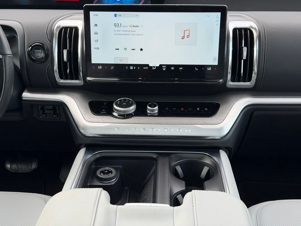 2025 Ford Expedition Platinum MAX