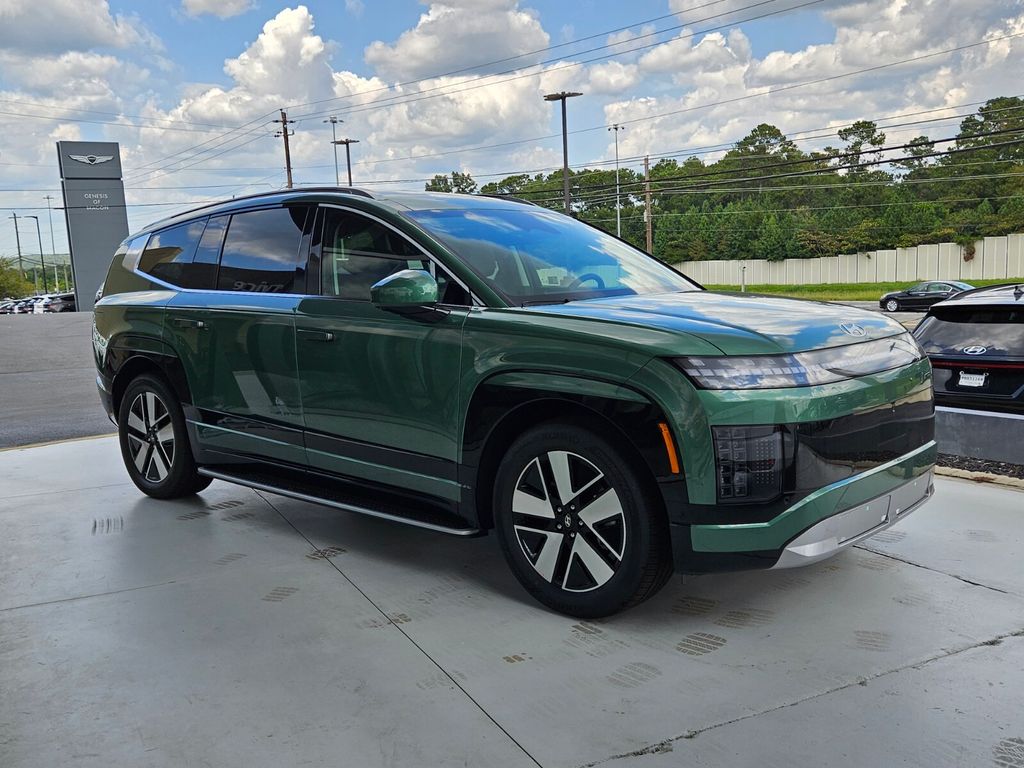 2026 Hyundai Ioniq SEL's photo