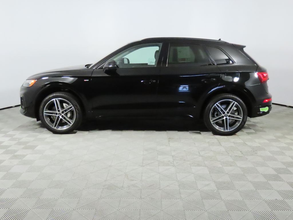 Thumbnail: 2023 Audi Q5 - 2