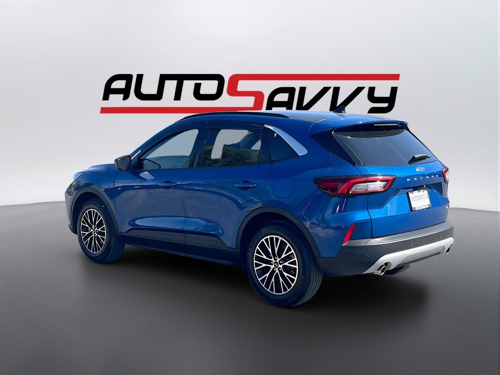 Used 2023 Blue Ford Base image 5