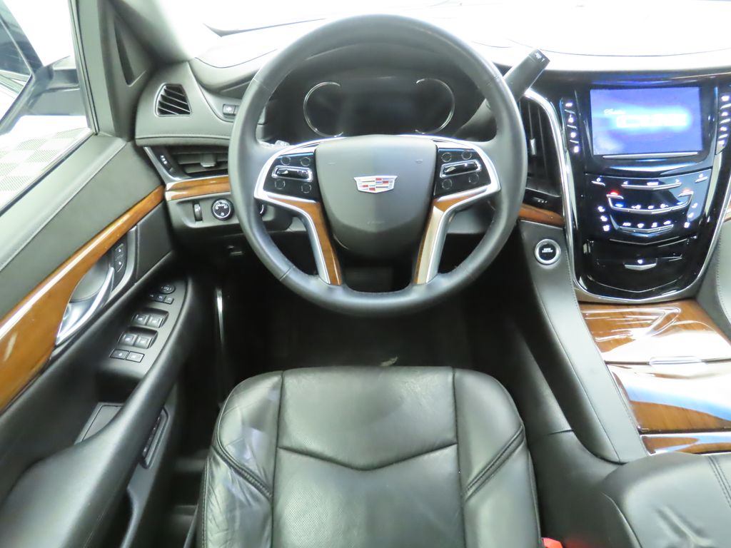 Thumbnail: 2017 Cadillac Escalade - 10