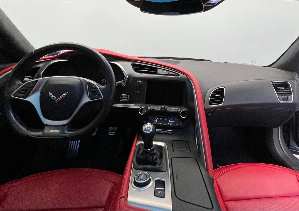 Thumbnail: 2015 Chevrolet Corvette - 10