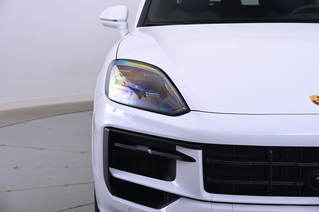 Thumbnail: 2025 Porsche Cayenne - 11