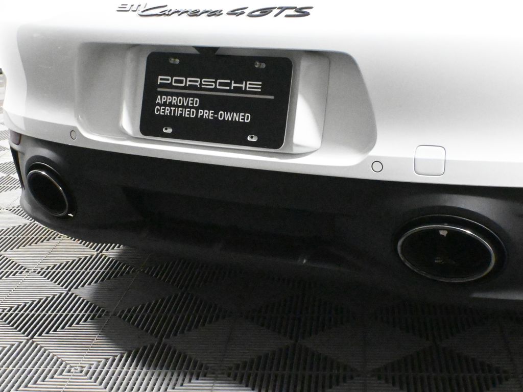 Thumbnail: 2022 Porsche 911 - 15