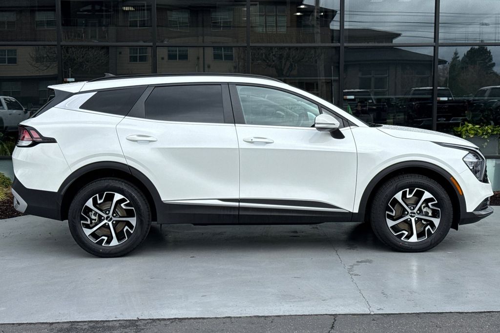 used 2023 Kia Sportage Hybrid car, priced at $25,987