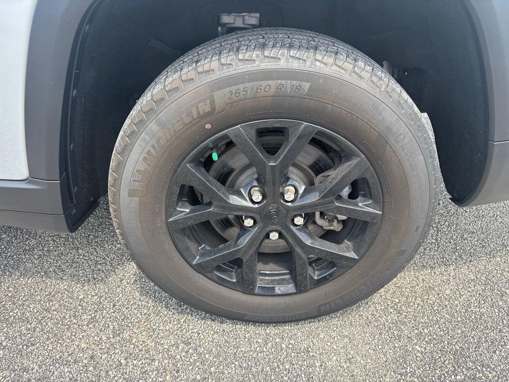 Used 2024 Jeep Grand Cherokee L SUV