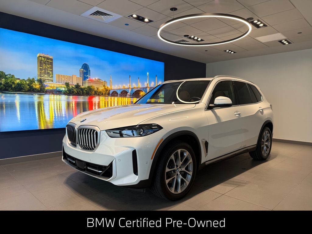 White Metallic 2026 BMW X5 SUV / Crossover All-Wheel Drive 8-Speed Automatic