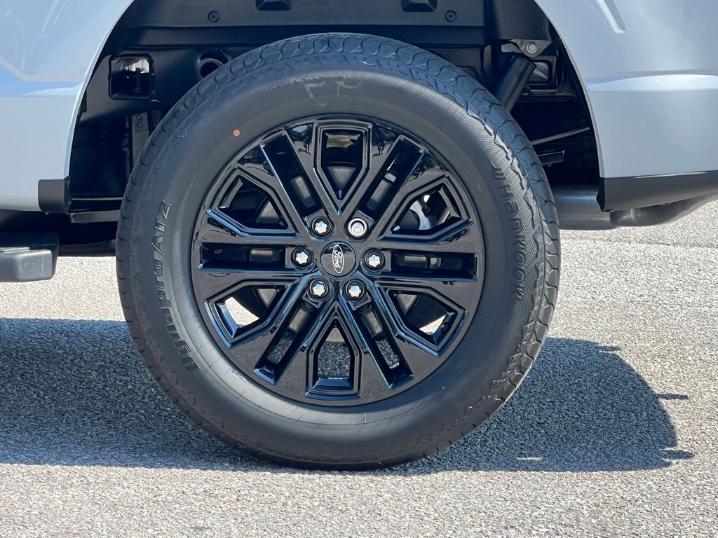 2025 Ford F-150 Lariat White at Davis Toyota of Orangeburg