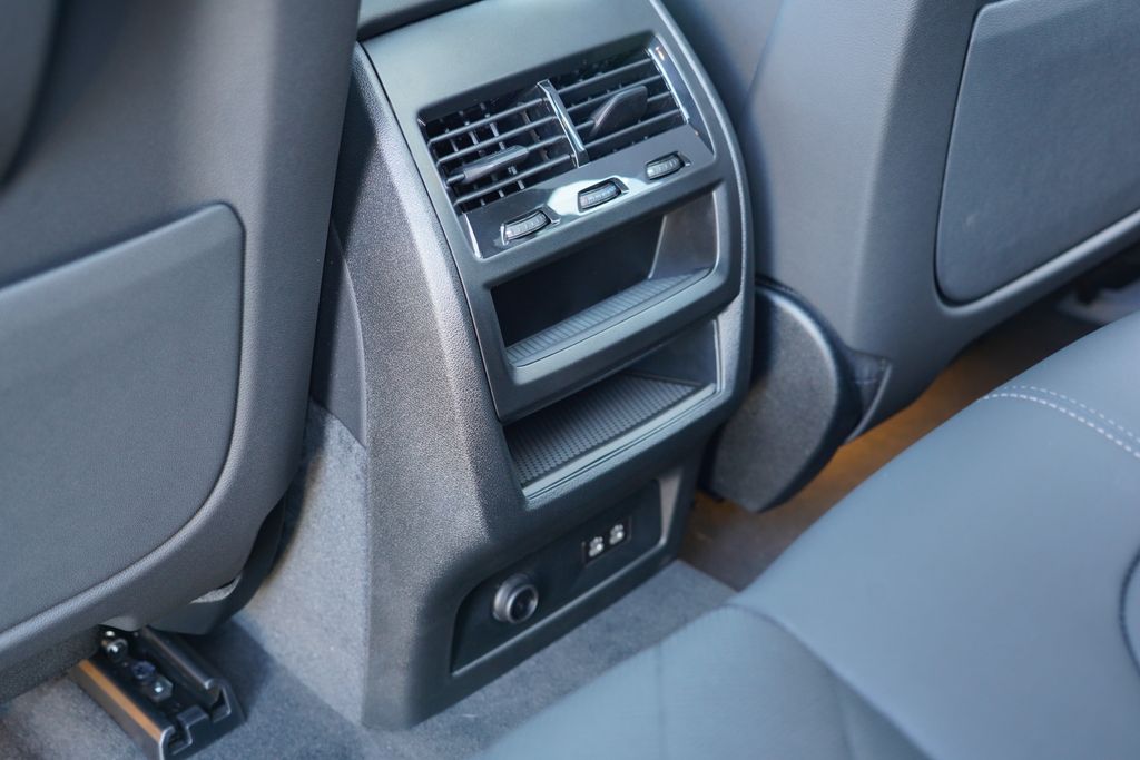 Thumbnail: 2026 BMW X5 - 29