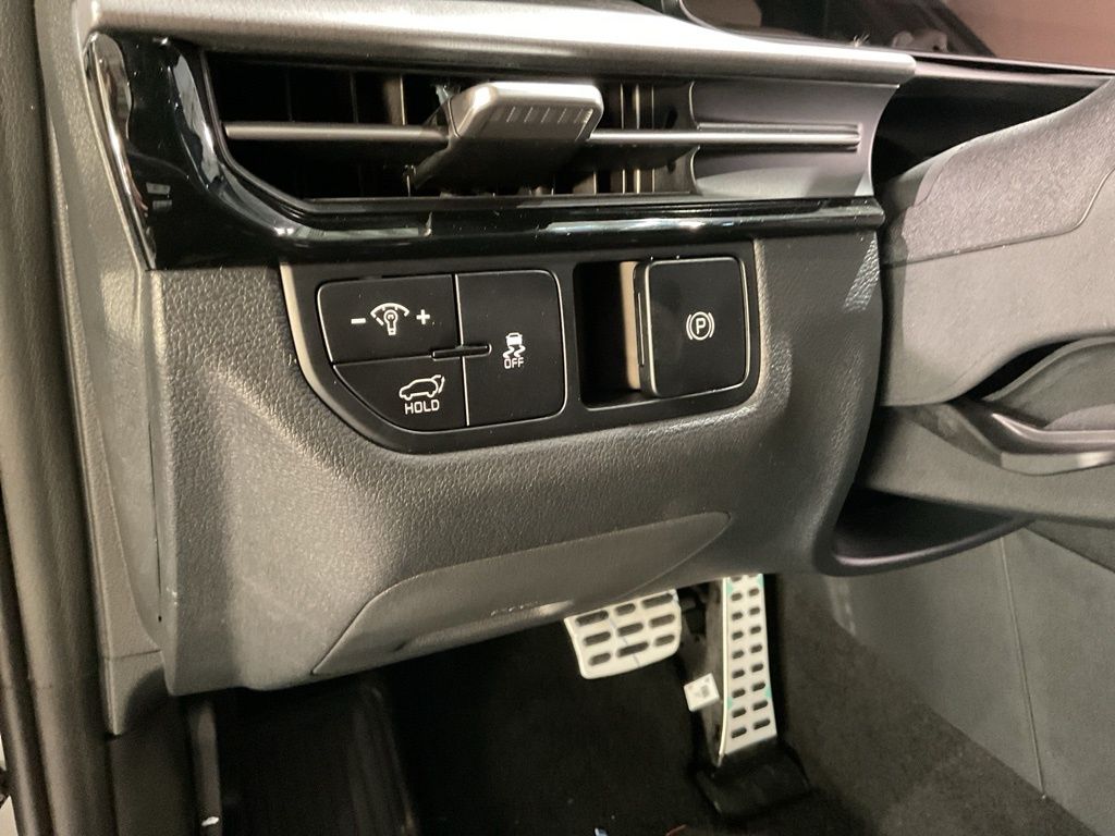 New 2026 Gray Kia X-Pro Prestige image 12