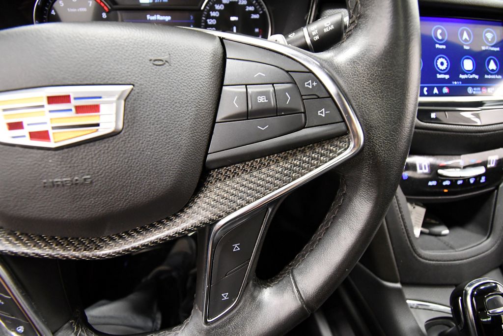 Used 2022 Cadillac XT5 SUV
