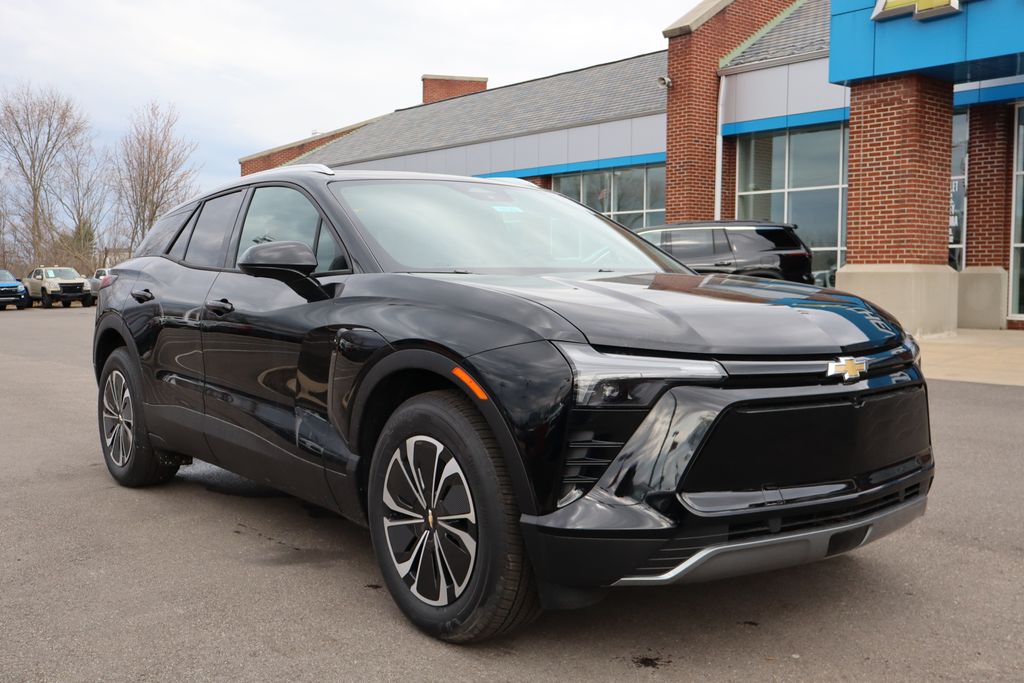 2025 Chevrolet Blazer EV LT photo