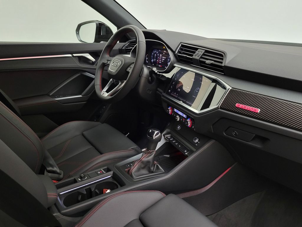 Thumbnail: 2025 Audi Q3 - 16