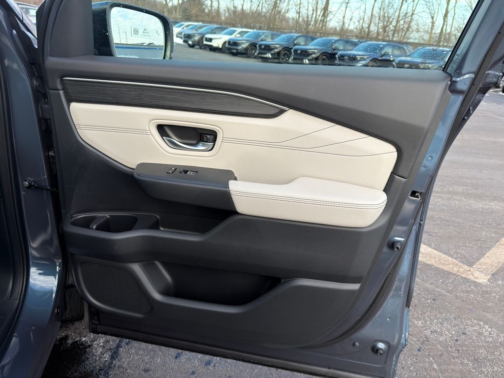 Thumbnail: 2026 Honda Pilot - 28