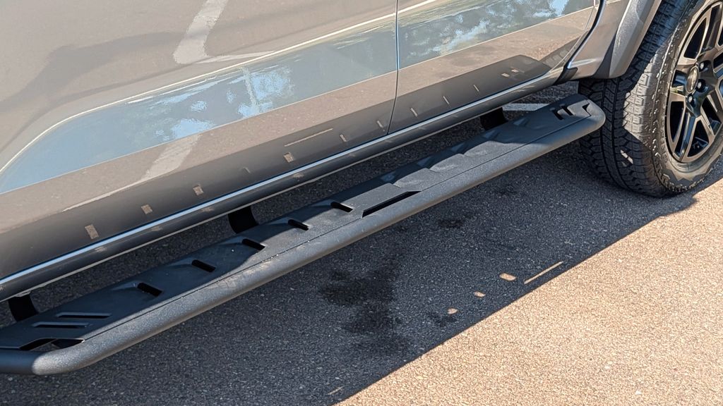 Used 2025 Chevrolet Colorado Trail Boss 4D Crew Cab