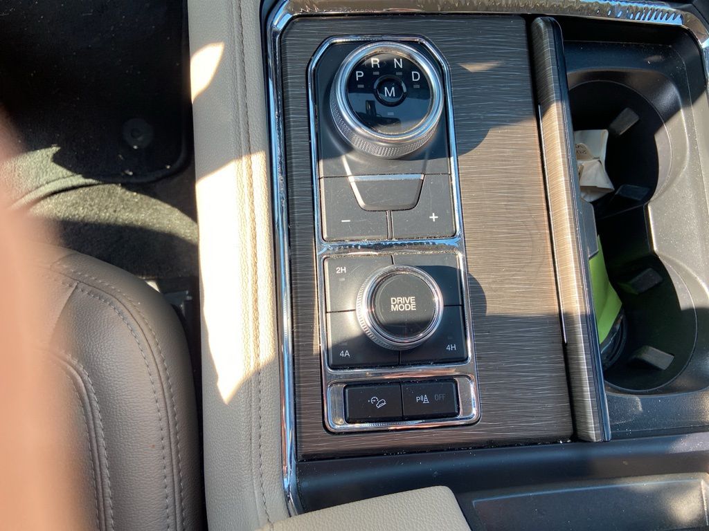 2022 Ford Expedition MAX Limited 22