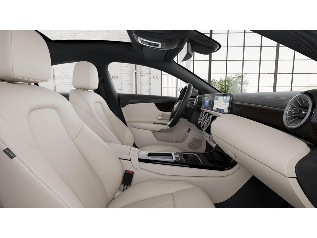 2026 Mercedes Benz CLA 250 4MATIC photo 4