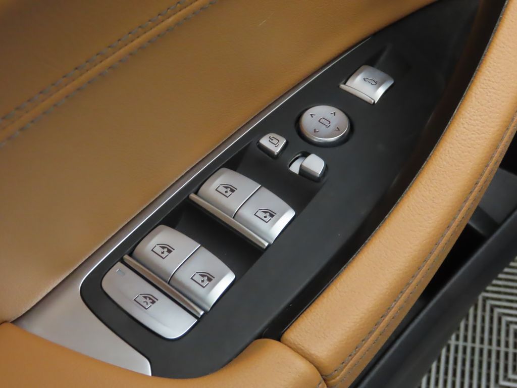 Thumbnail: 2021 BMW X3 - 24