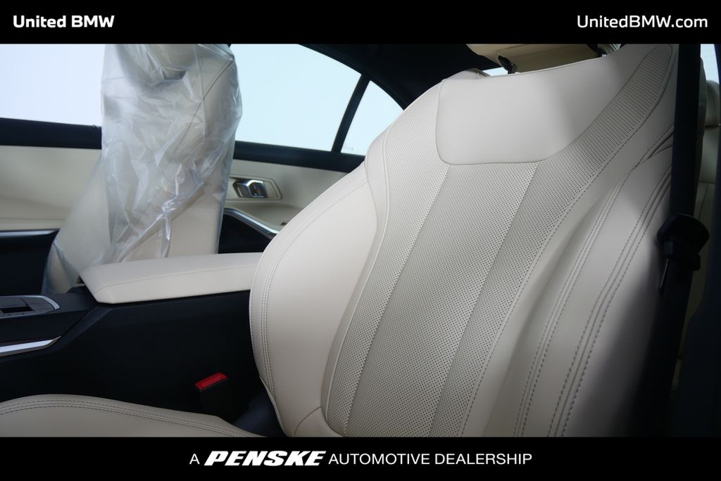 Thumbnail: 2026 BMW 3 Series - 11