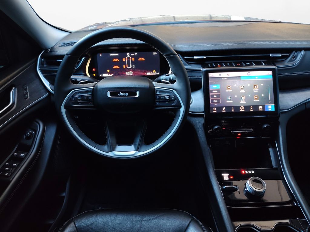 Used Car 2023 Jeep Grand Cherokee L  Limited For Sale Under $30,000 In Austin, Texas