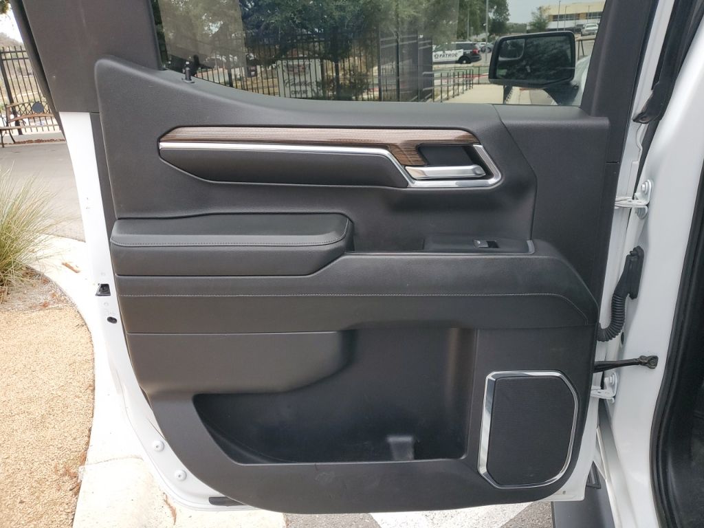 Used Car 2024 Chevrolet Silverado 1500  Lt Trail Boss For Sale Under $50,000 In Austin, Texas