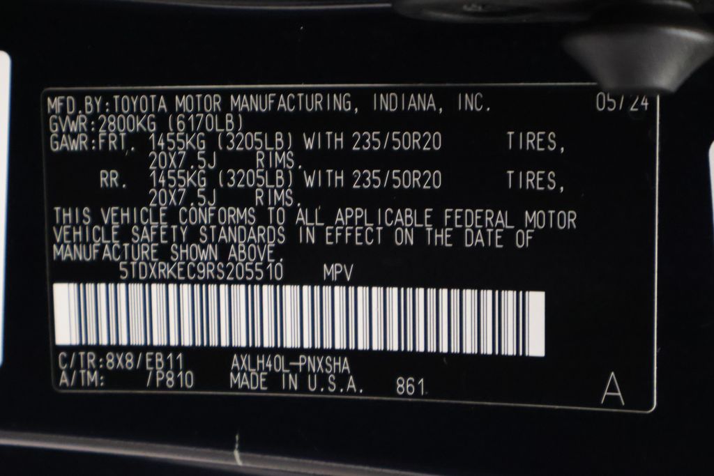 Thumbnail: 2024 Toyota Sienna - 17