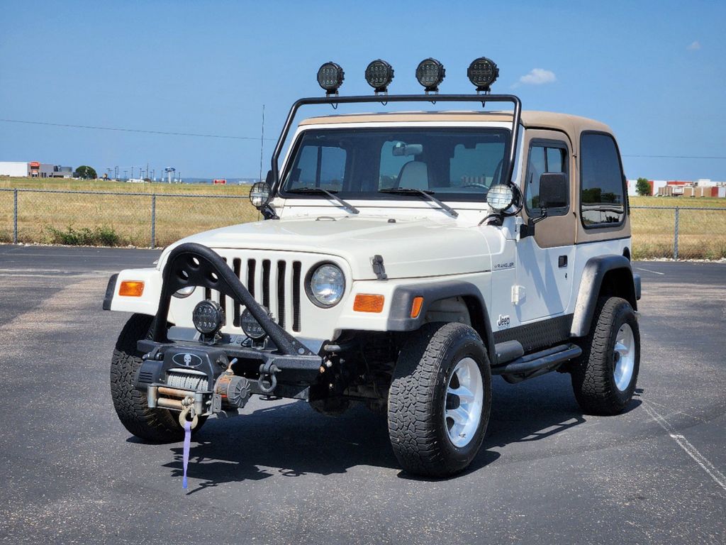 1998 Jeep Wrangler SE 3