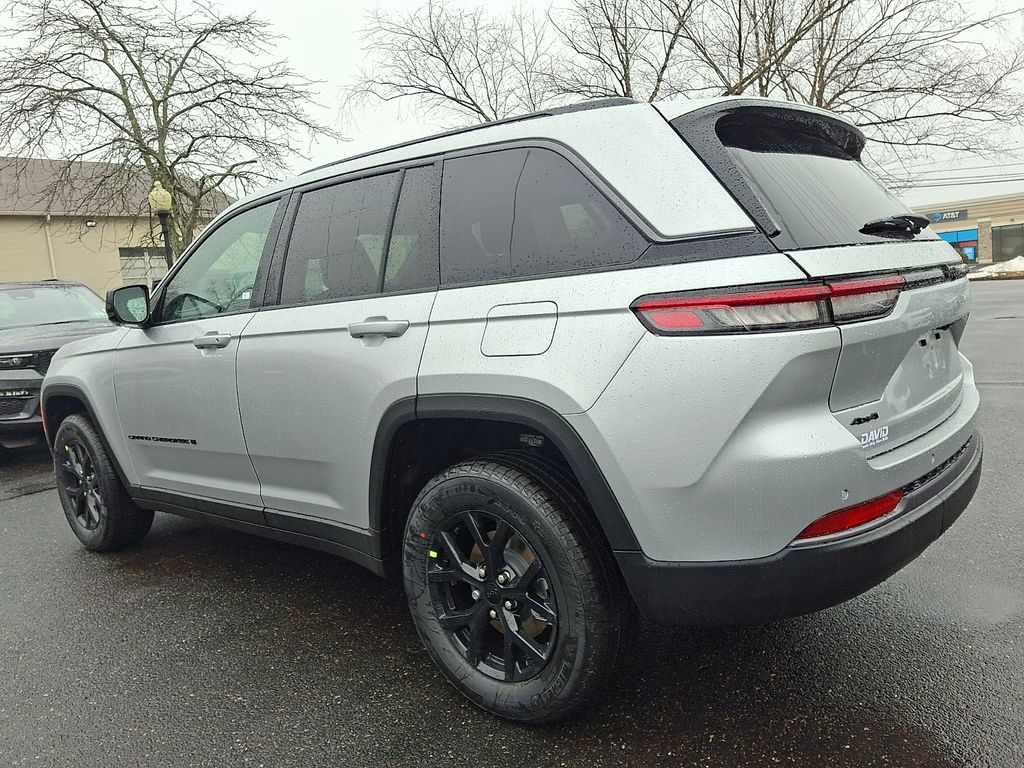 New 2026 Jeep Grand Cherokee SUV