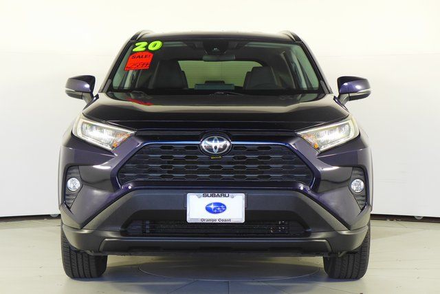 2020 Toyota RAV4 XLE 3