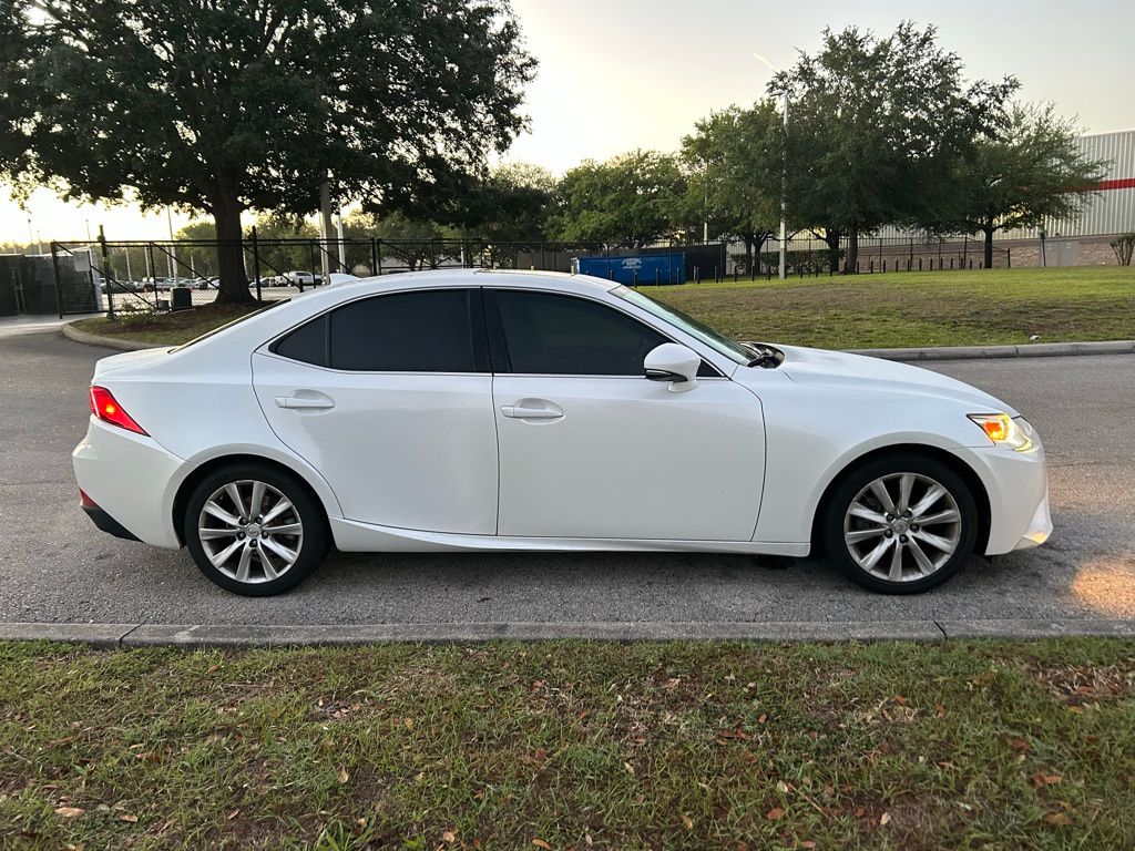 Thumbnail: 2014 Lexus IS - 6