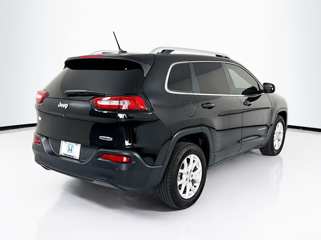 Thumbnail: 2018 Jeep Cherokee - 5