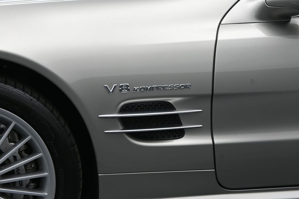 2006 Mercedes-Benz SL 55 AMG 