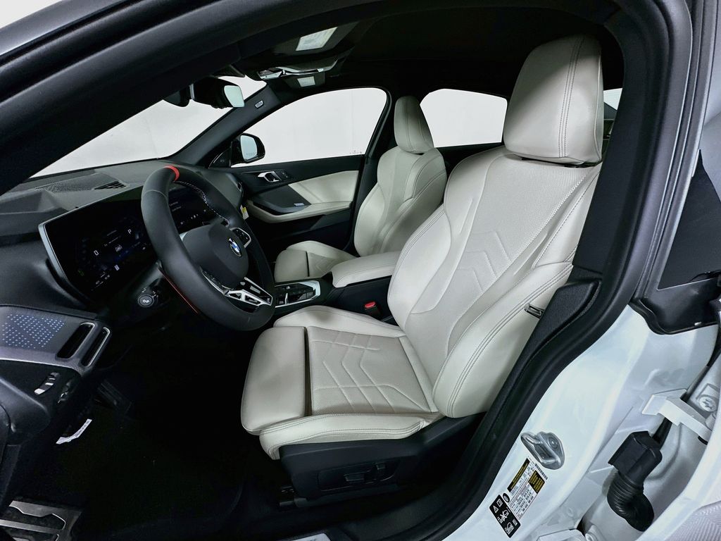 Thumbnail: 2026 BMW 2 Series - 16