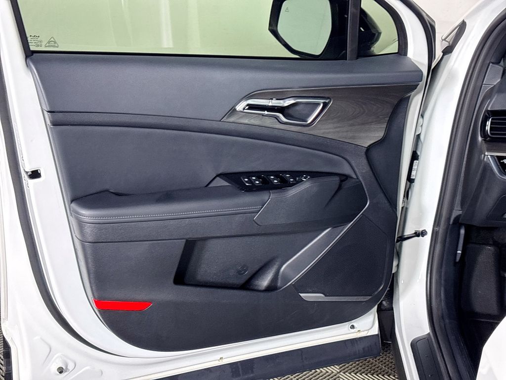 2024 Kia Sportage Plug-In Hybrid X-Line