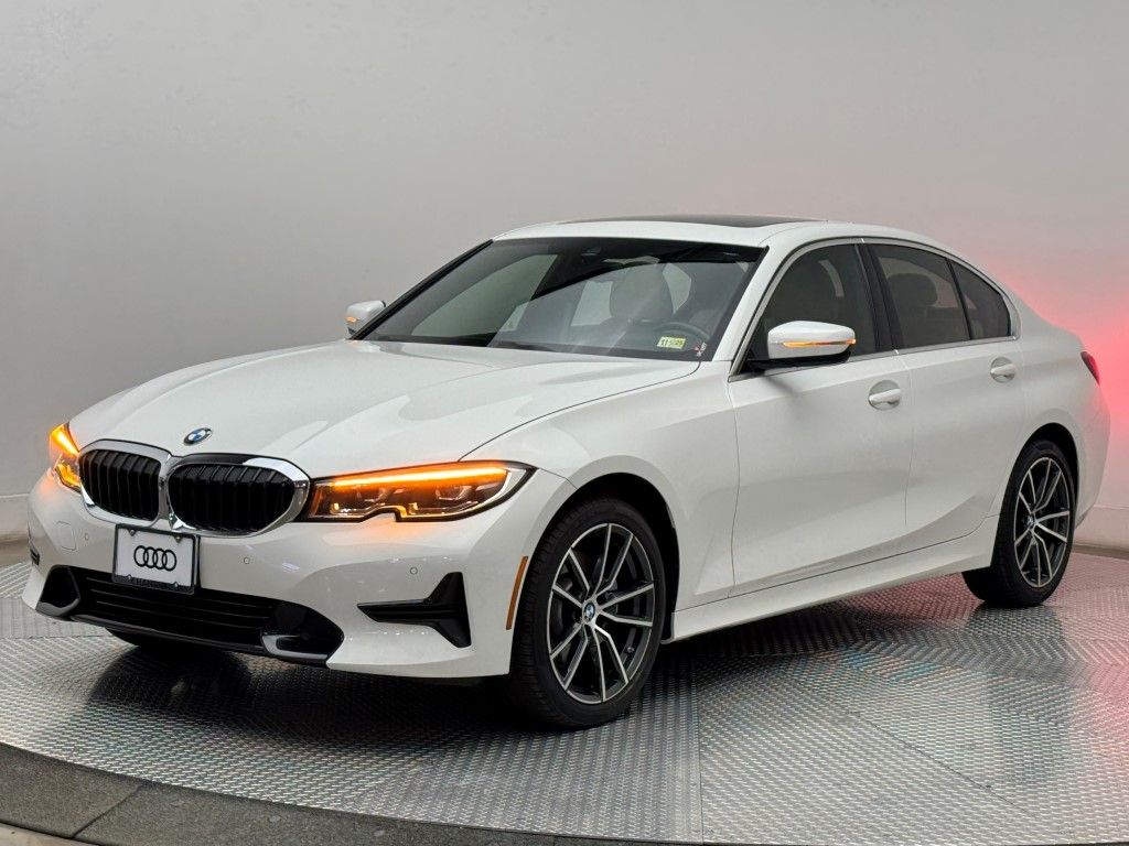 2021 BMW 3 Series 330i xDrive 3