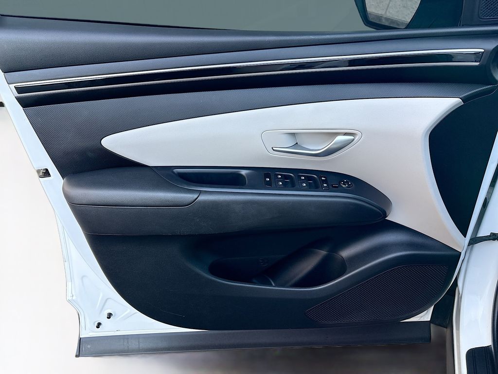 Thumbnail: 2022 Hyundai Tucson - 23