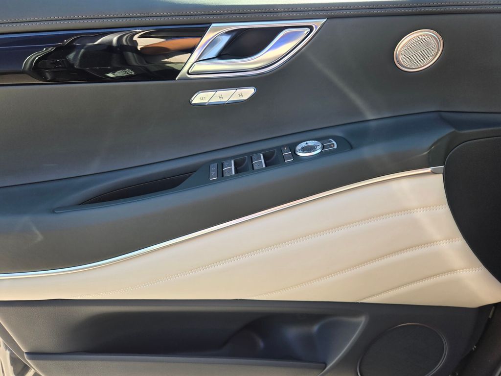 2026 Genesis GV80 - $58,631